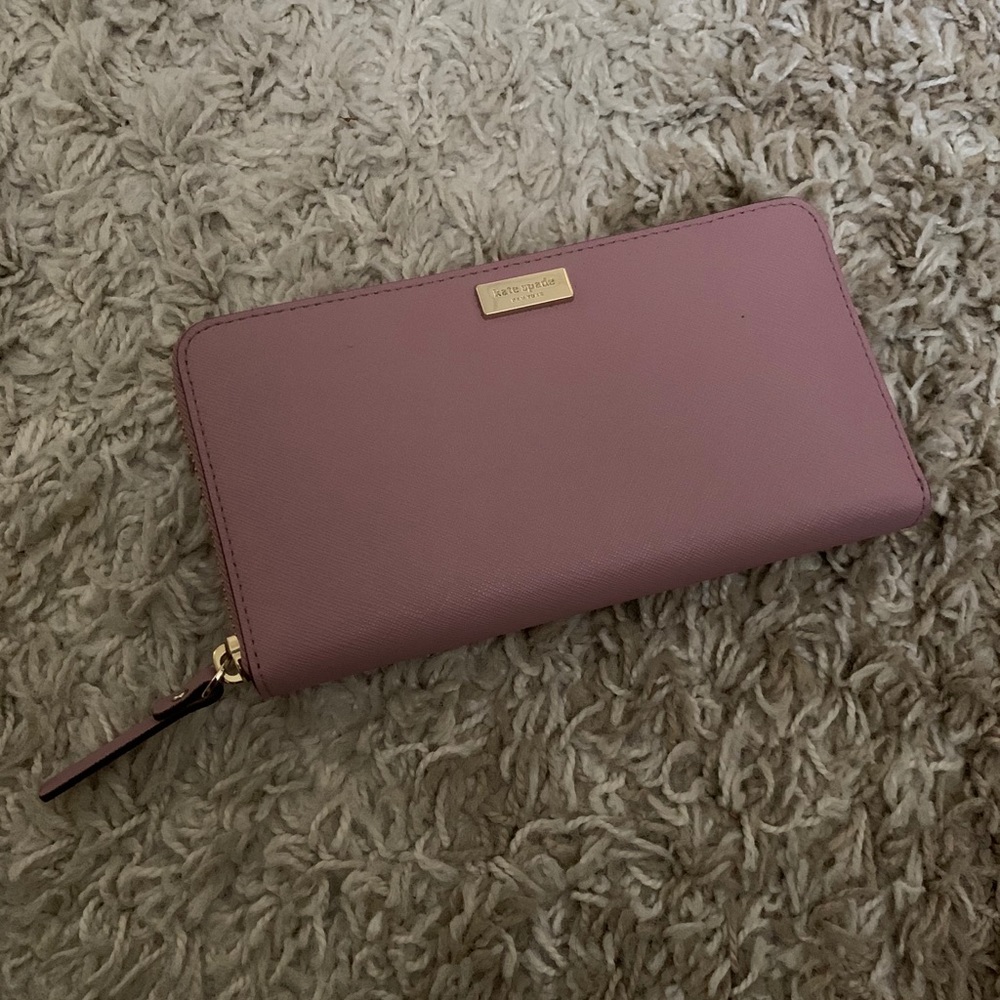 Kate Spade Wallet NWT ♠️